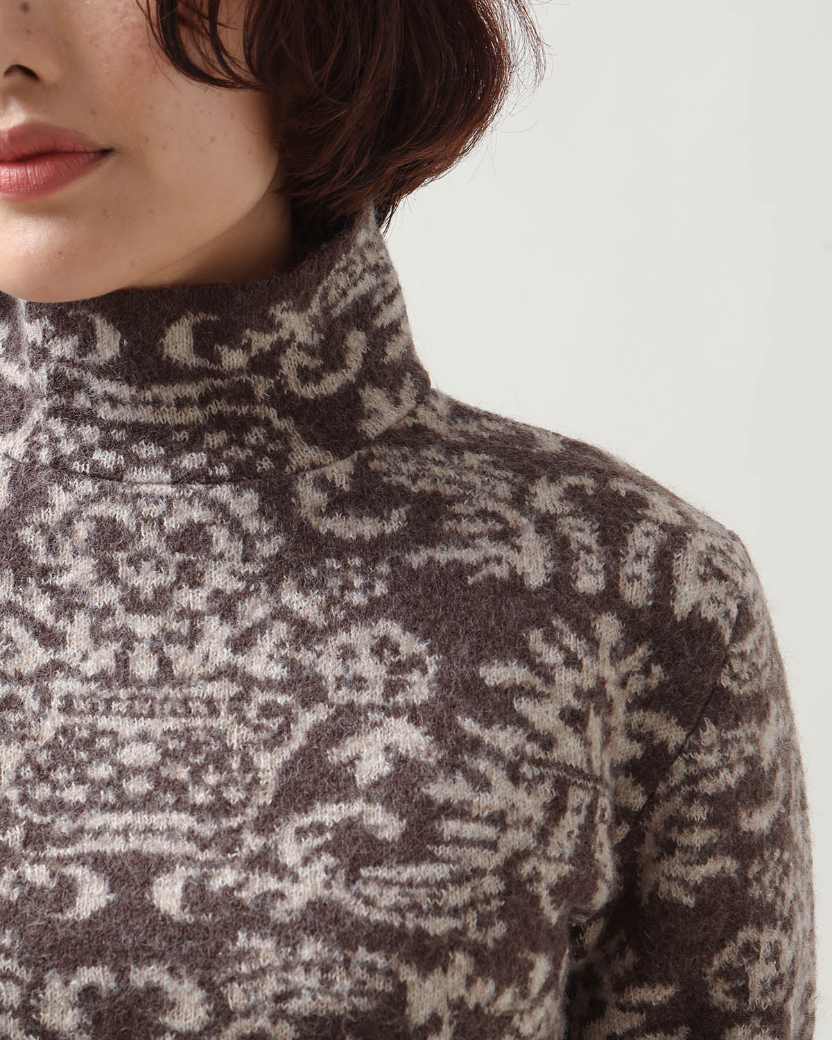 FELTED JACQUARD TURTLE NECK SWEATER