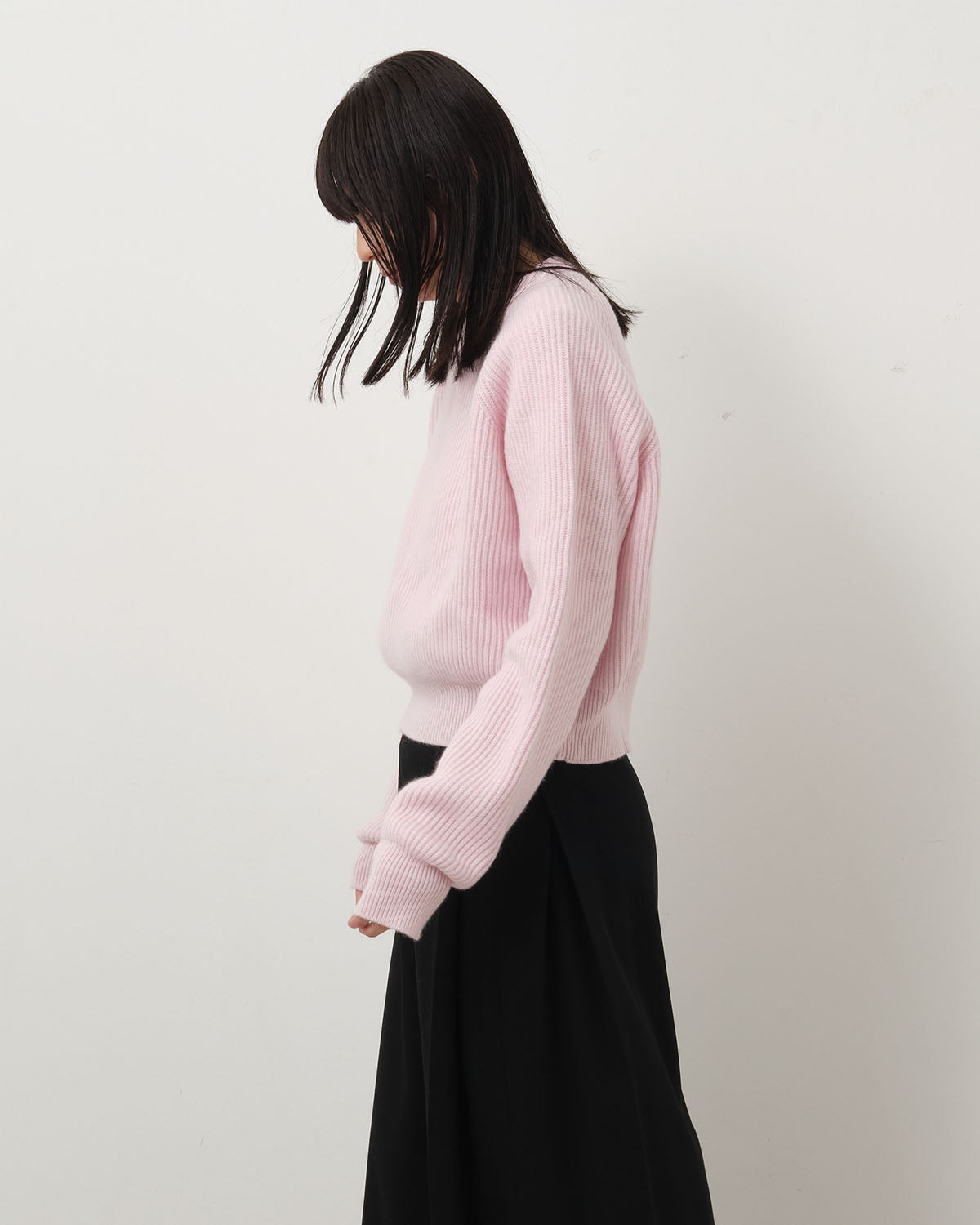 RIBBED CASHMERE CROPPED SWEATER
