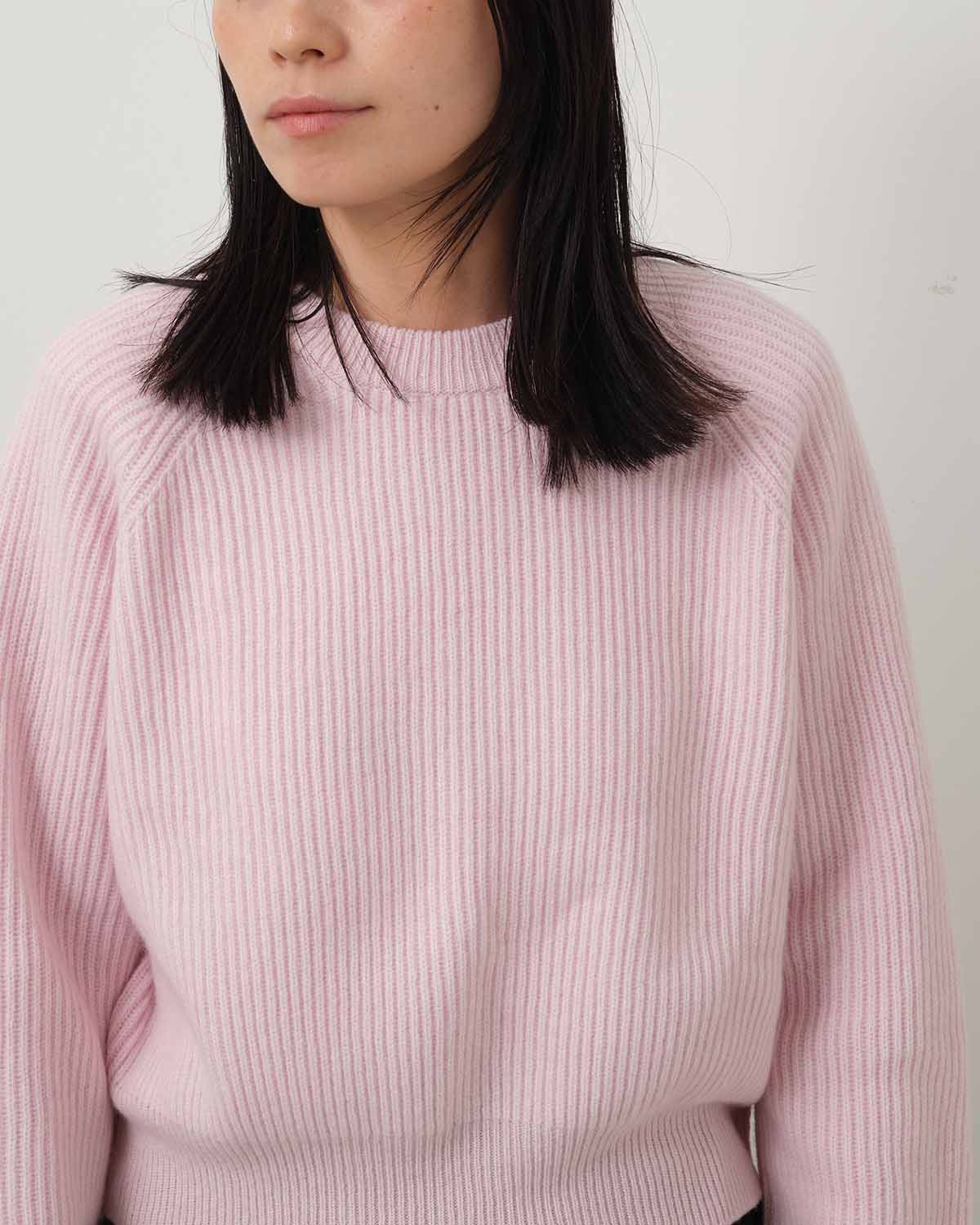 RIBBED CASHMERE CROPPED SWEATER