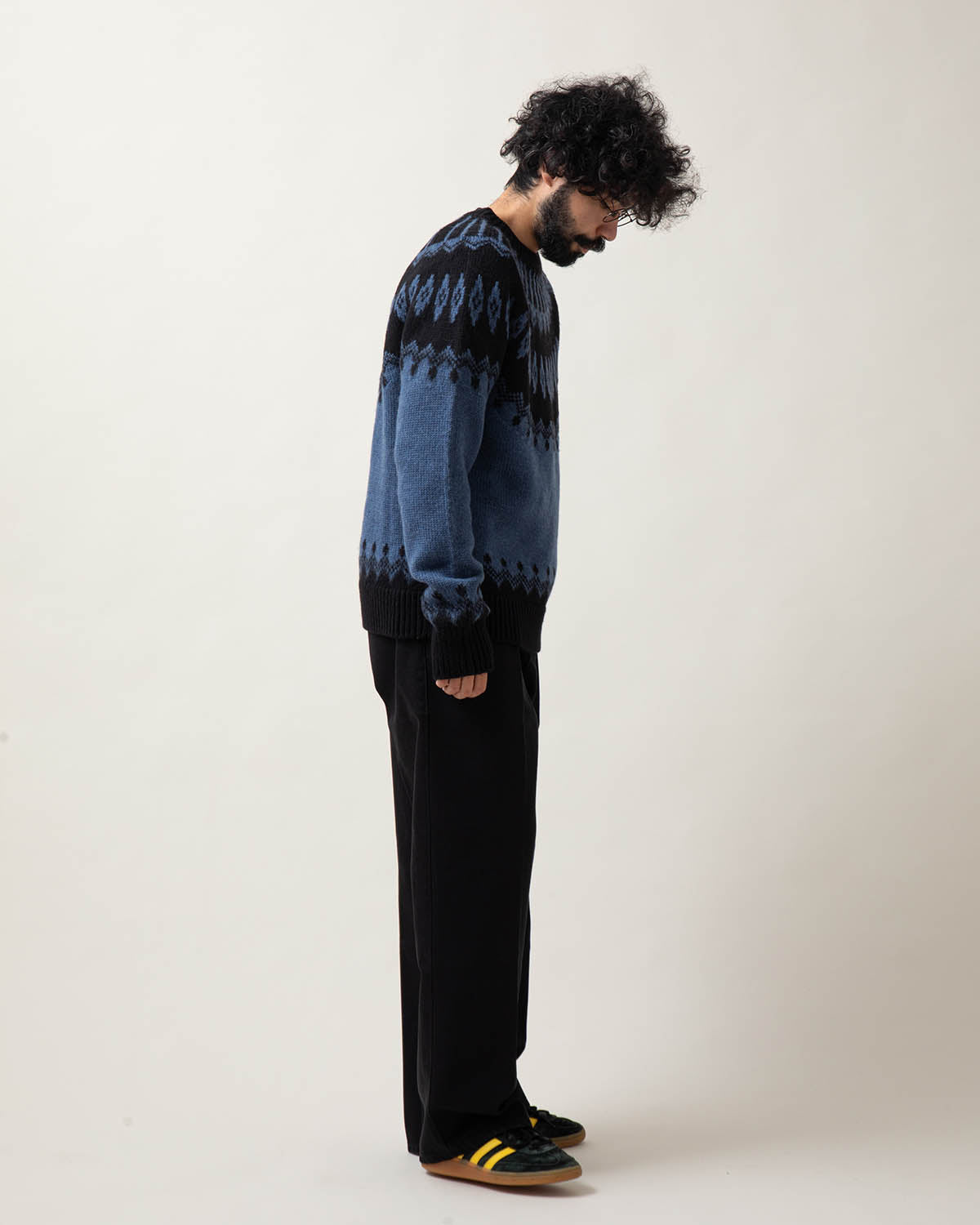 BLACK DENIM PLEATED TROUSERS