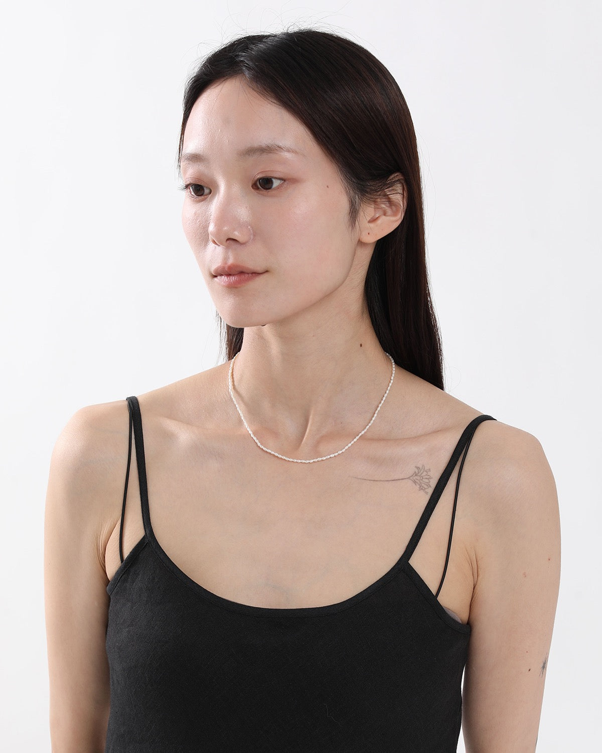 PETITE PEARL NECKLACE