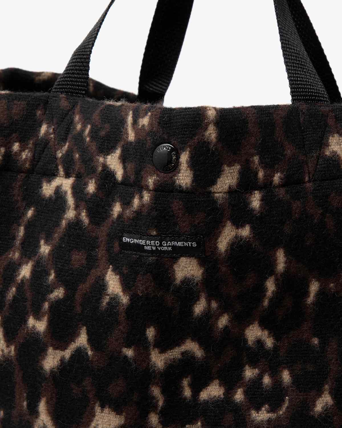 CARRY ALL TOTE - POLY WOOL LEOPARD JACQUARD