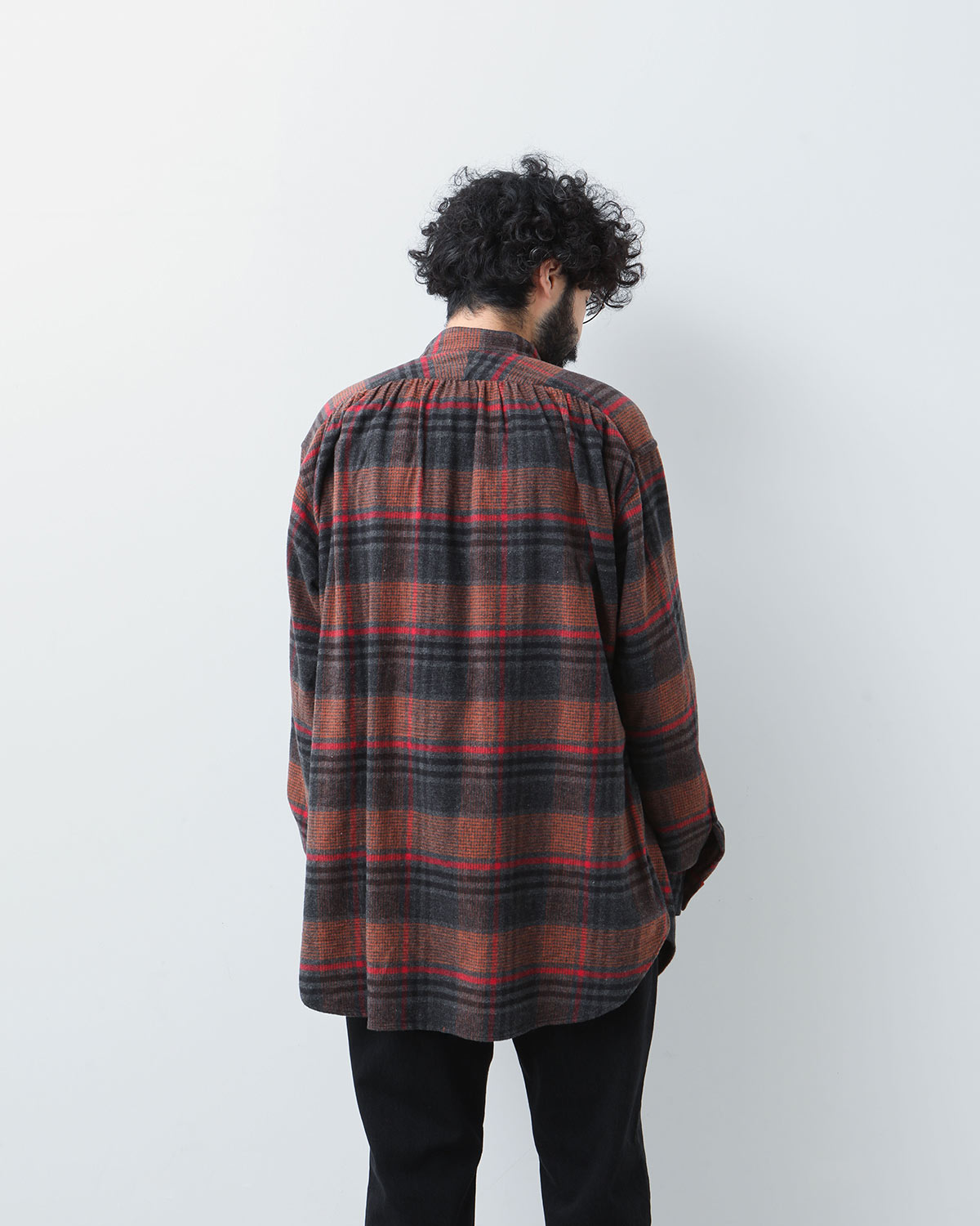 WING COLLAR SHIRT - COTTON PLAID FLANNEL