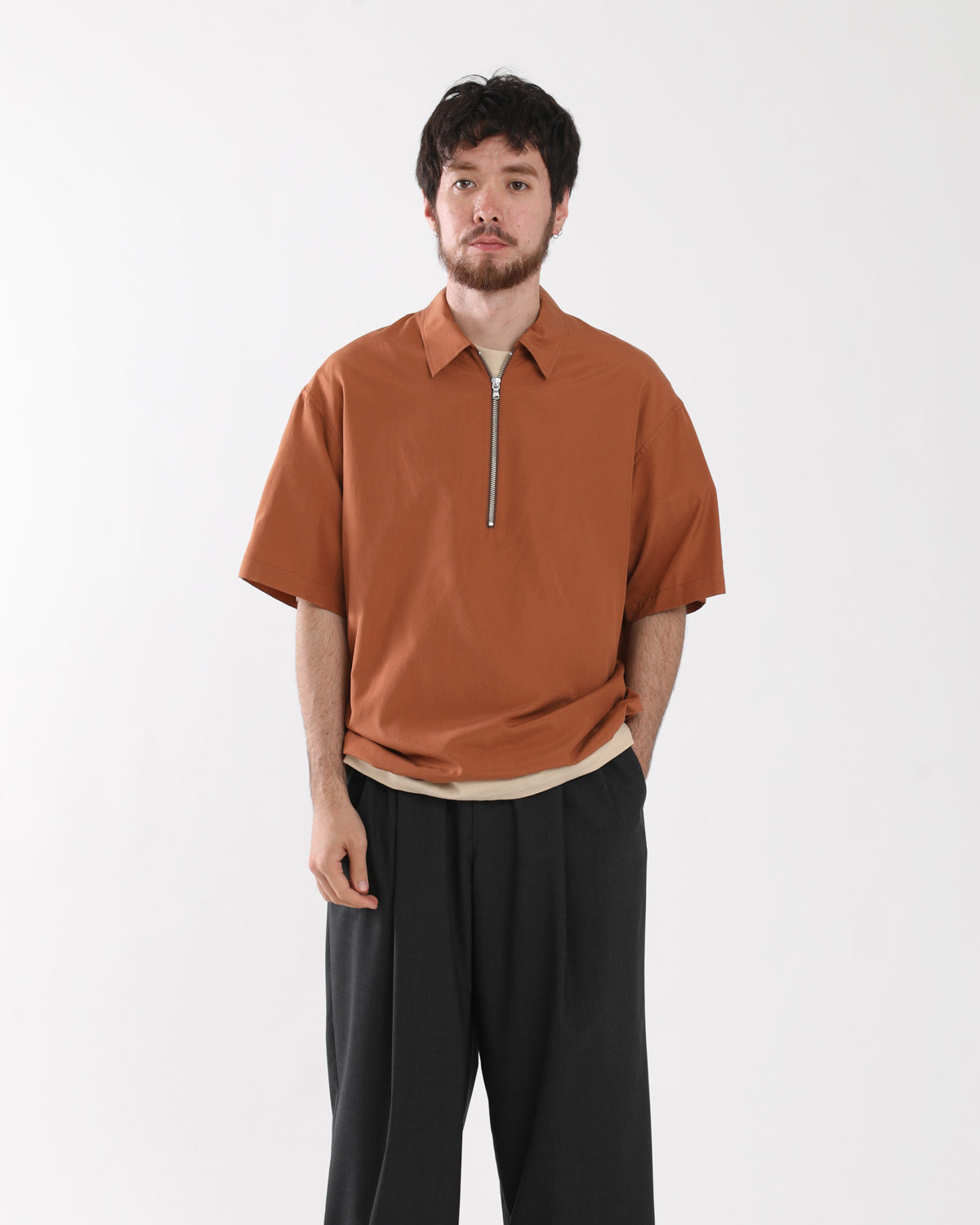SILK NIDOM HALF ZIP S/S SHIRT