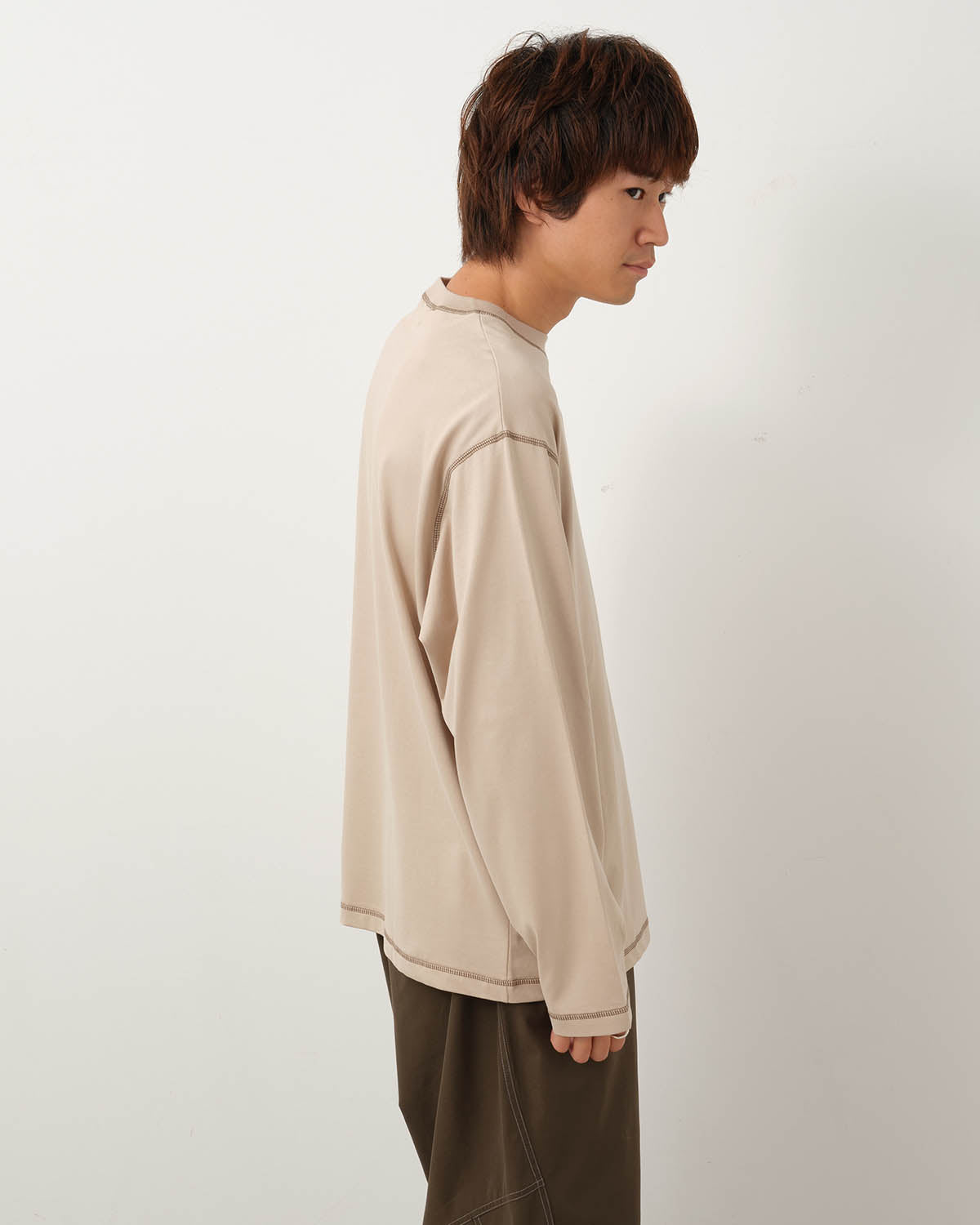 STANDARD L/S T-SHIRT