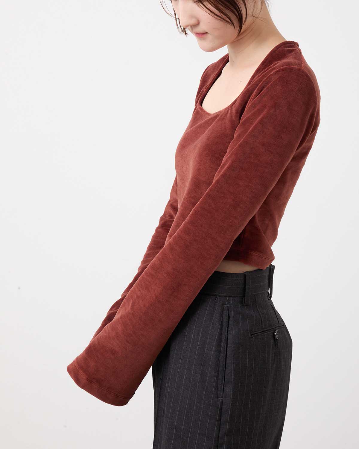 VELOR SQUARE NECK LONG SLEEVE