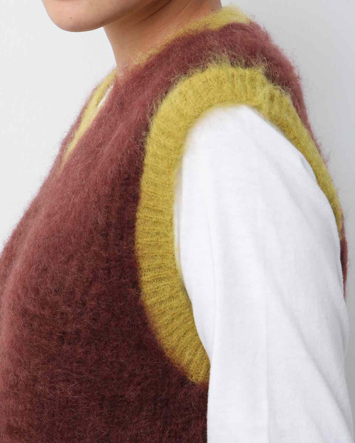 MOHAIR KNIT VEST