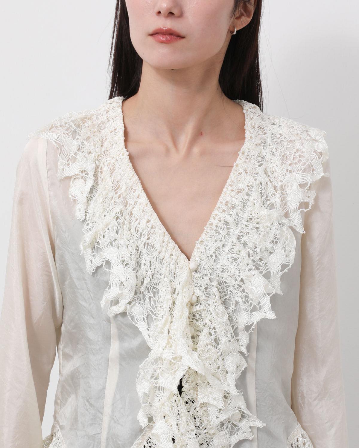 ORIGINAL TORSION LACE BLOUSE