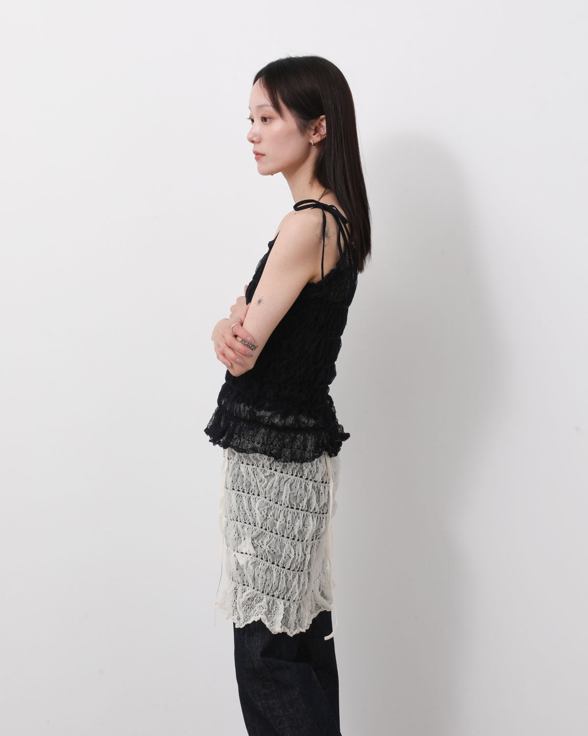 SHIRRING LACE CAMISOLE