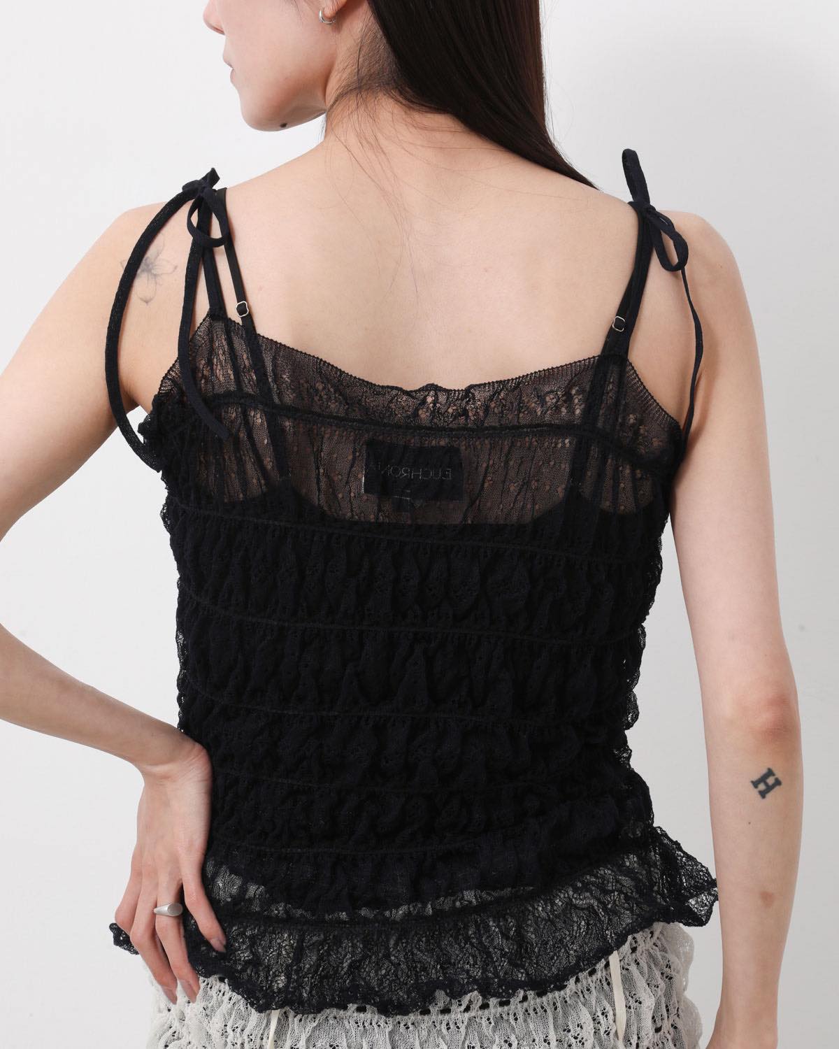 SHIRRING LACE CAMISOLE