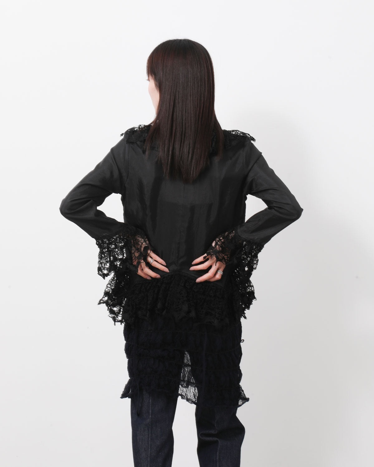 SHIRRING LACE CAMISOLE