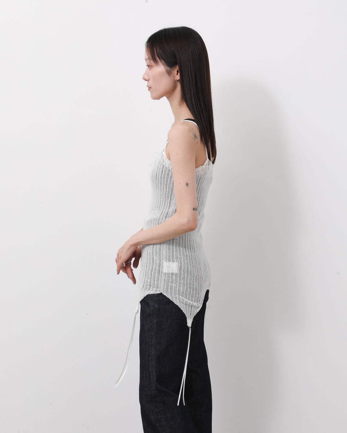 WHOLEGARMENT LACE CAMISOLE