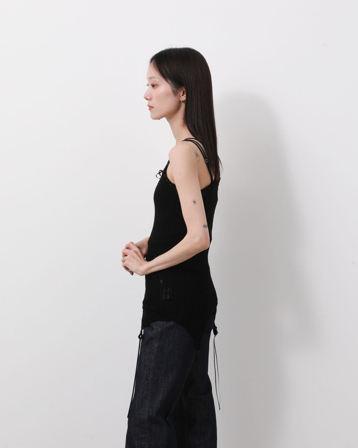 WHOLEGARMENT LACE CAMISOLE