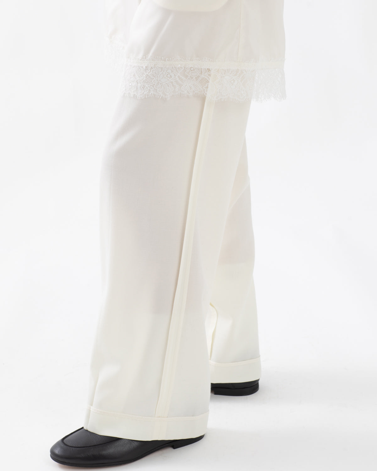 REVERSIBLE LACE TROUSERS