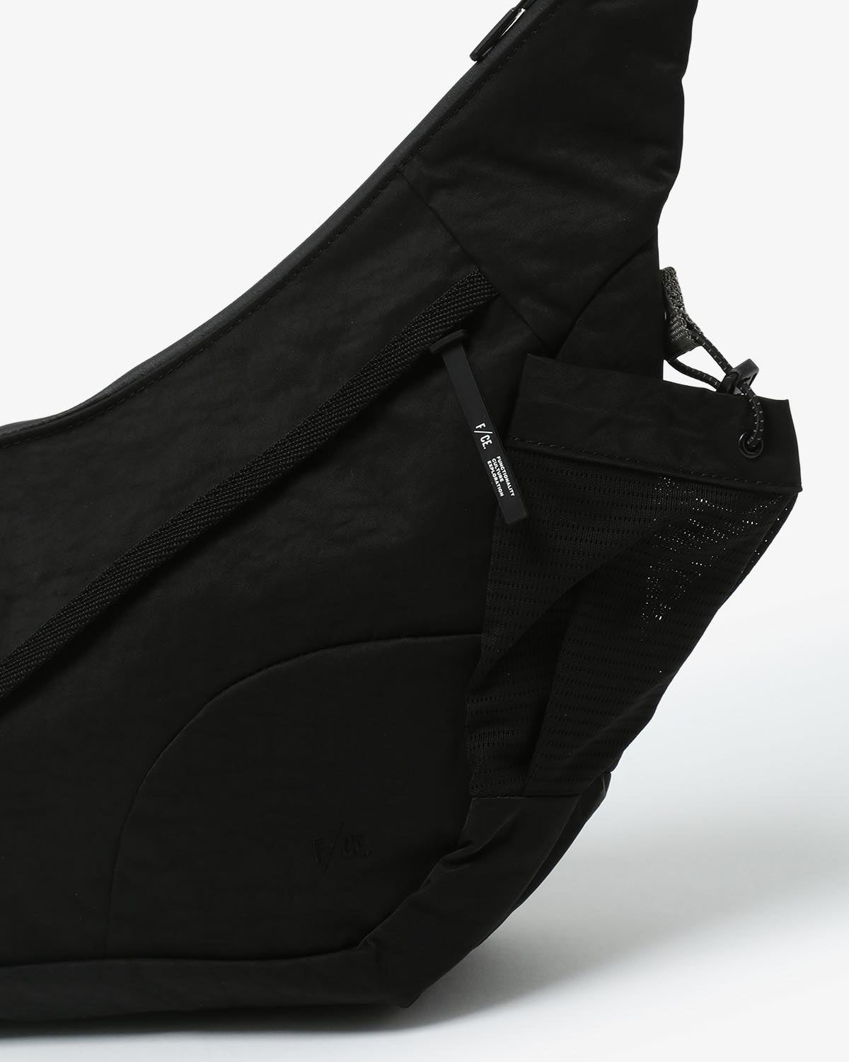 TEXTURED TWILL HORN MINI SHOULDER BAG