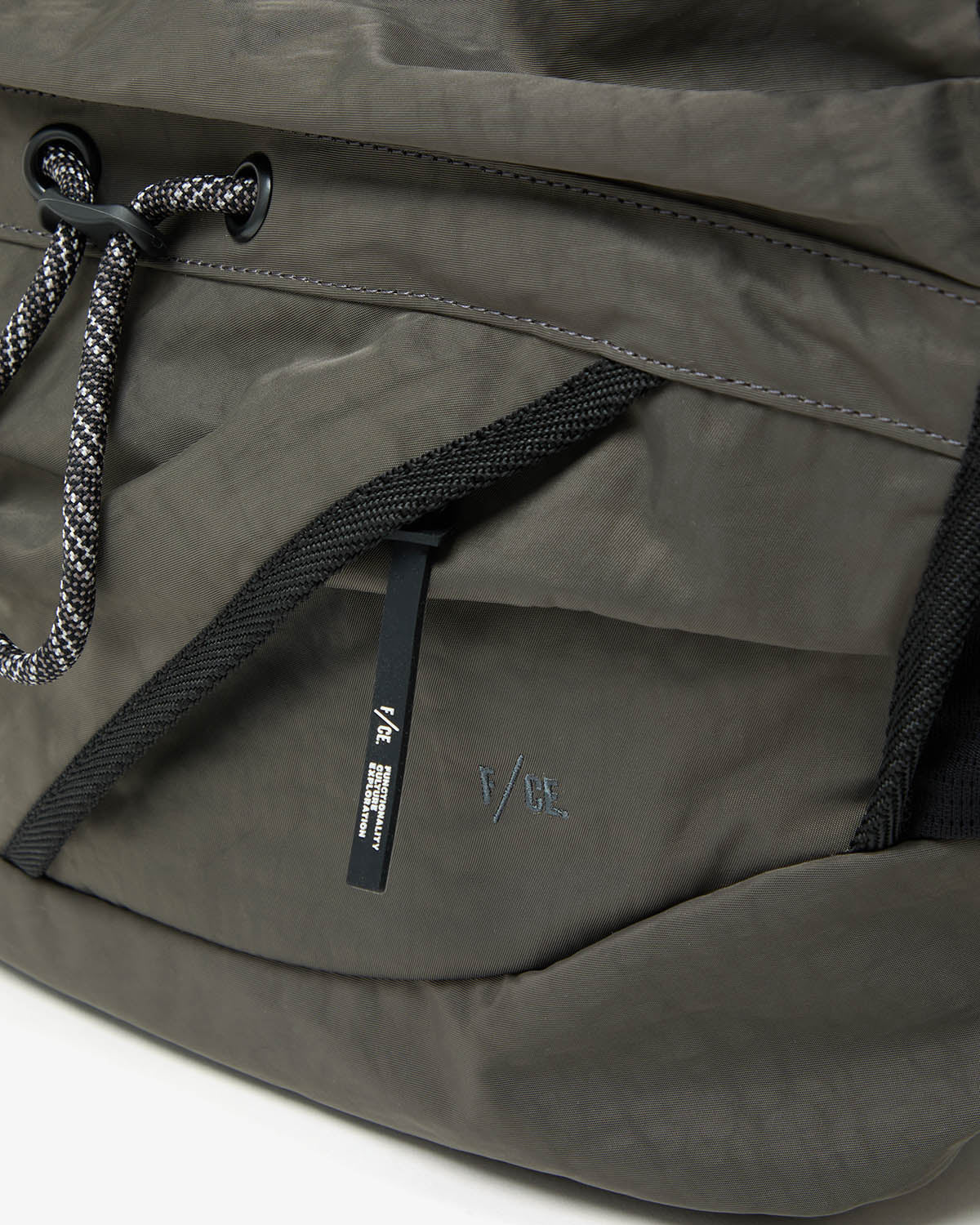 TEXTURED TWILL 2WAY SHOULDER TOTE
