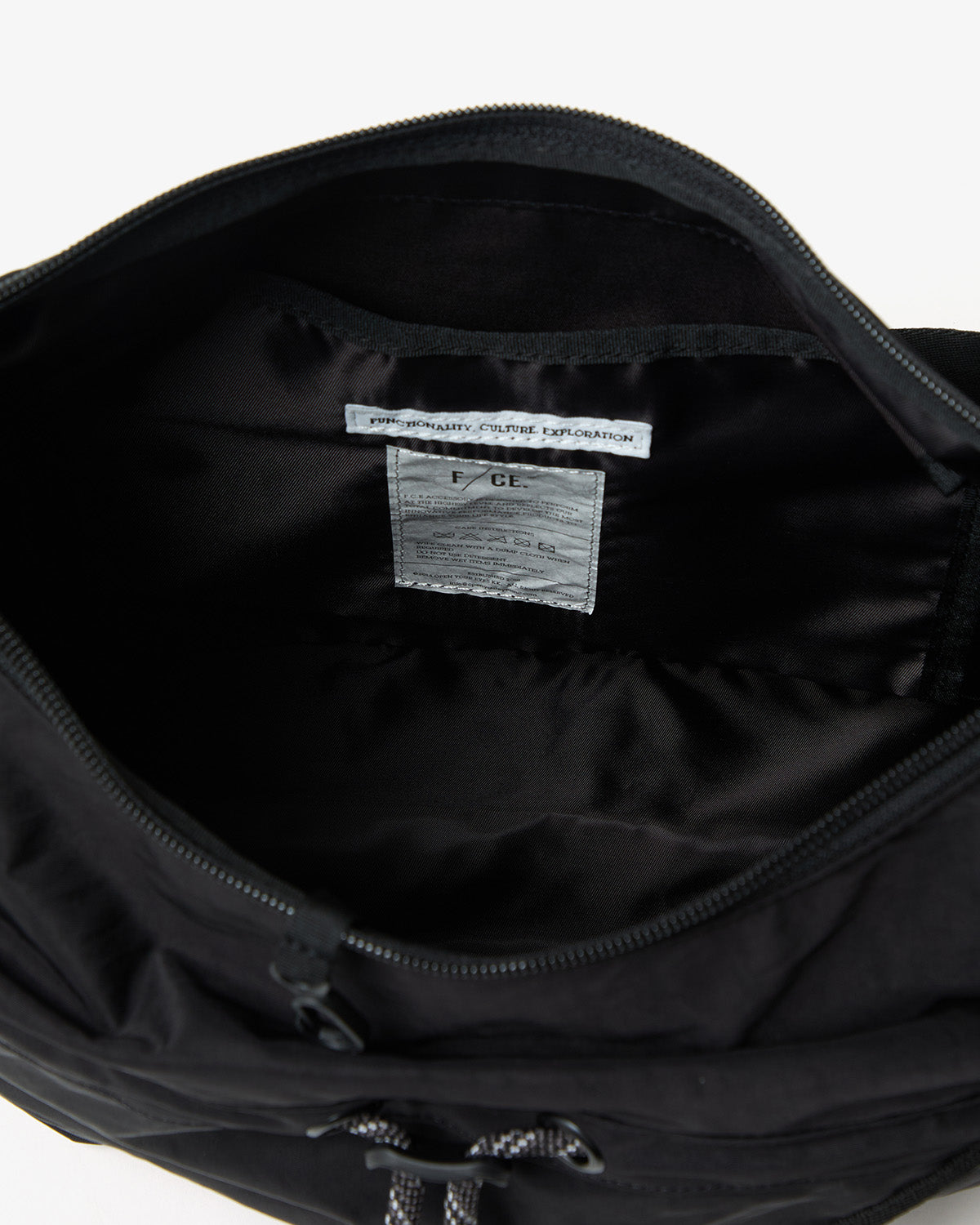 TEXTURED TWILL 2WAY SHOULDER TOTE