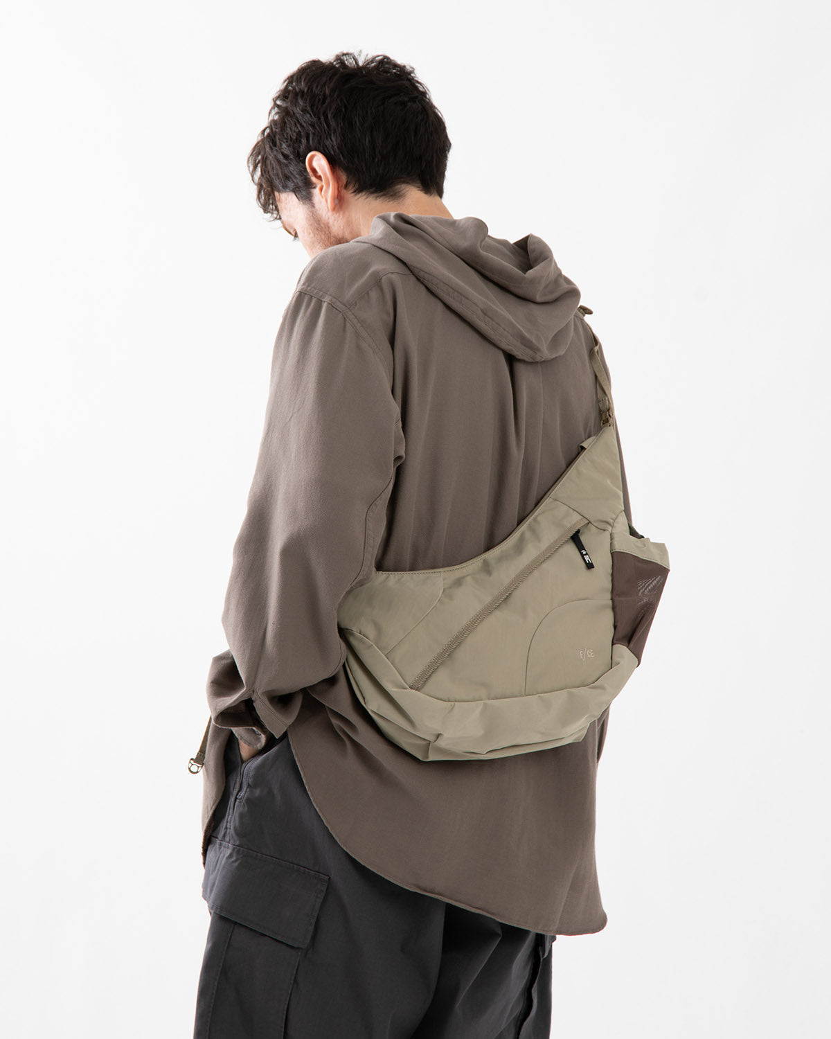 TEXTURED TWILL HORN MINI SHOULDER BAG
