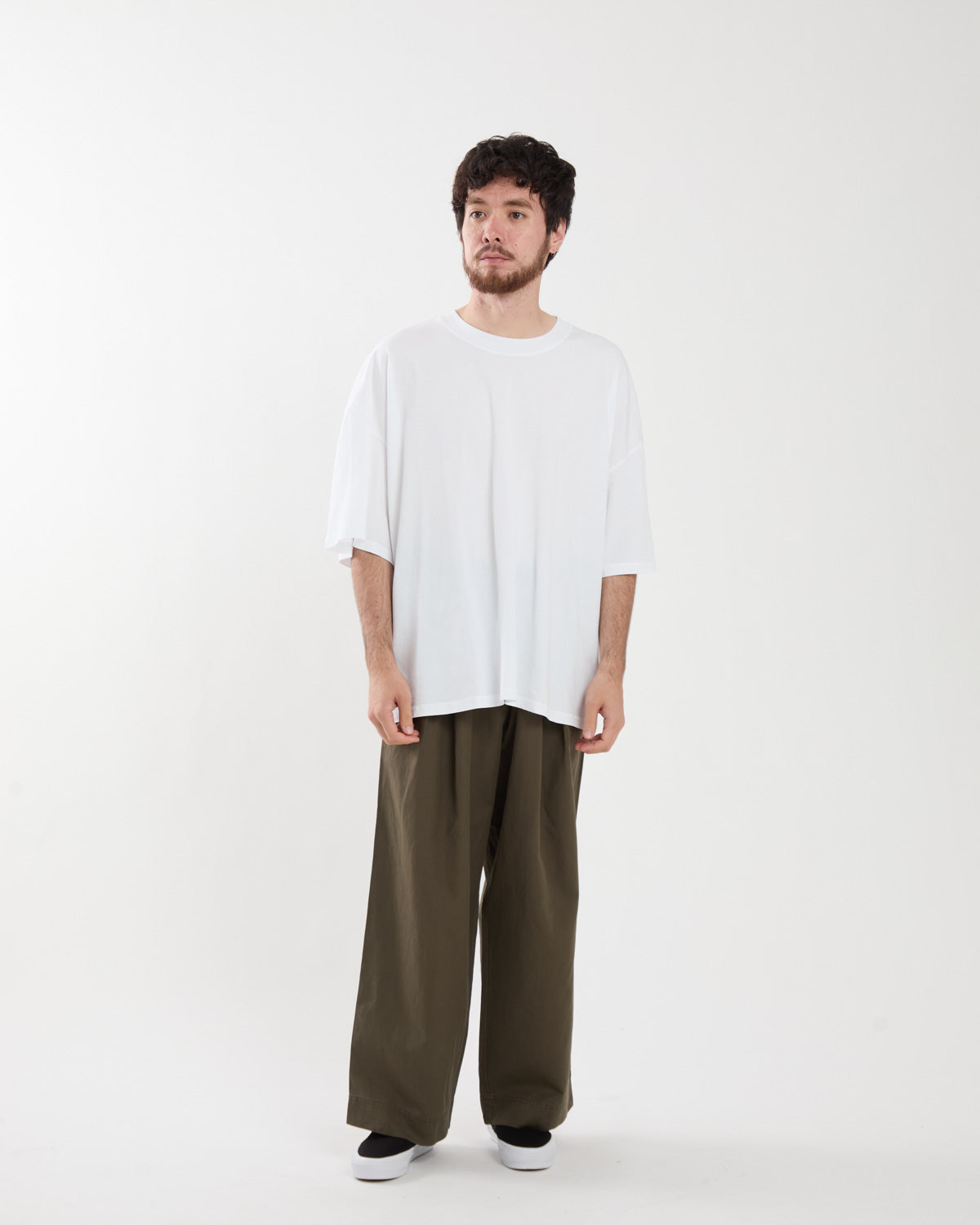EASY FIT TROUSER
