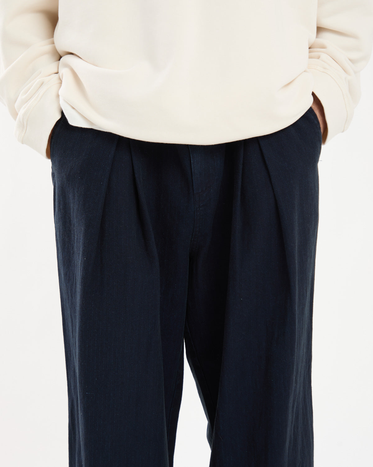 EASY FIT TROUSER