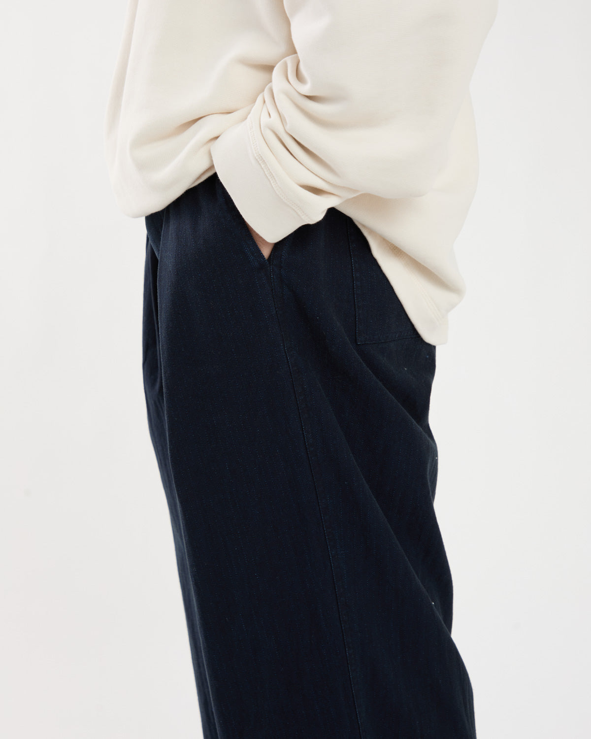 EASY FIT TROUSER