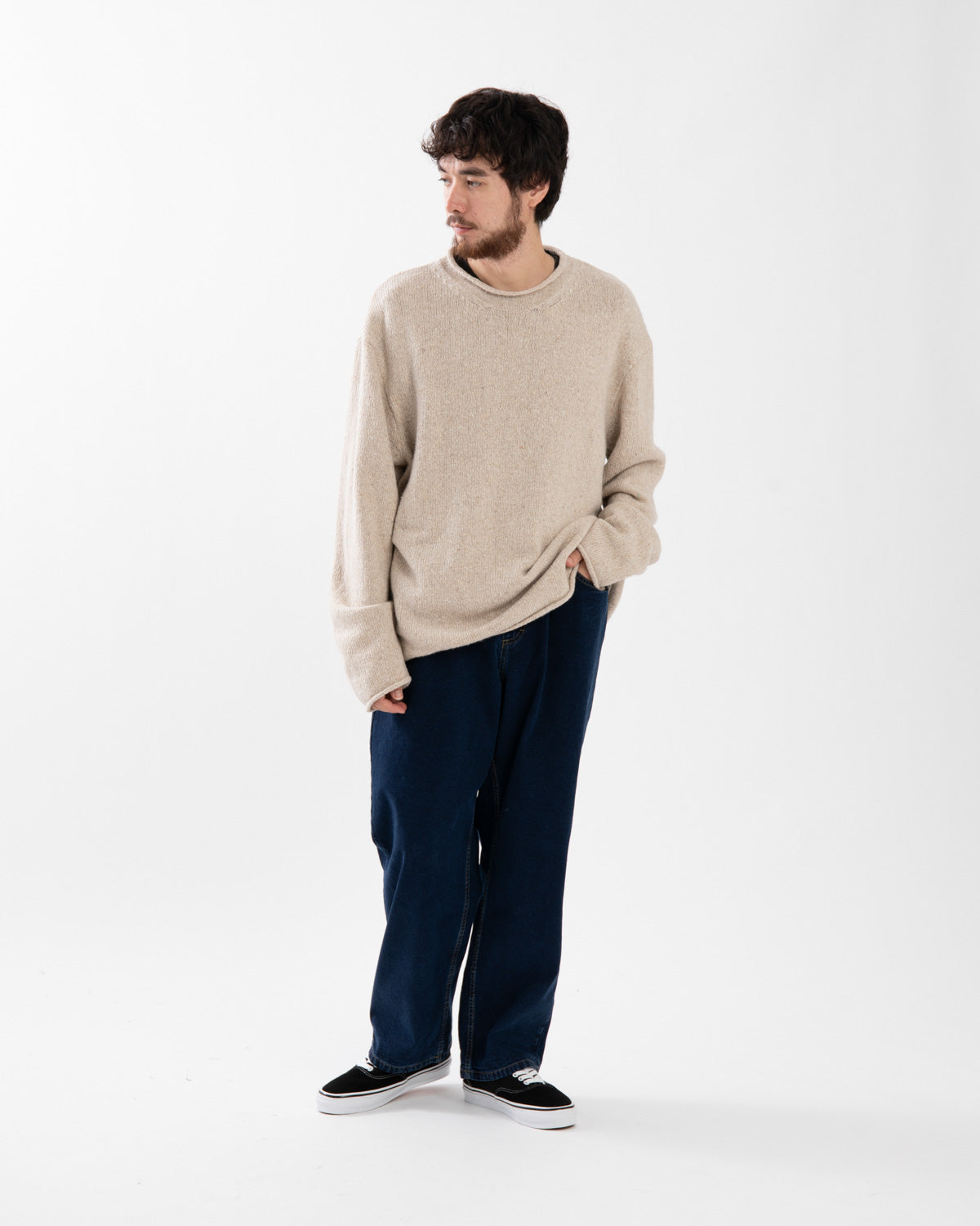 BARREL LEG JEAN