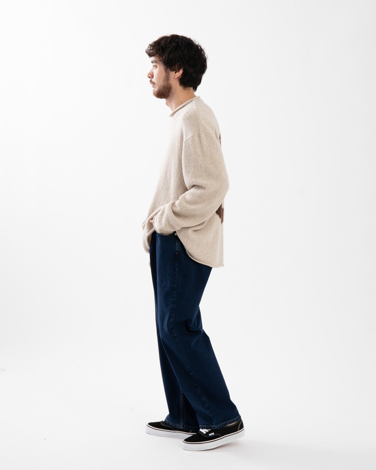 BARREL LEG JEAN