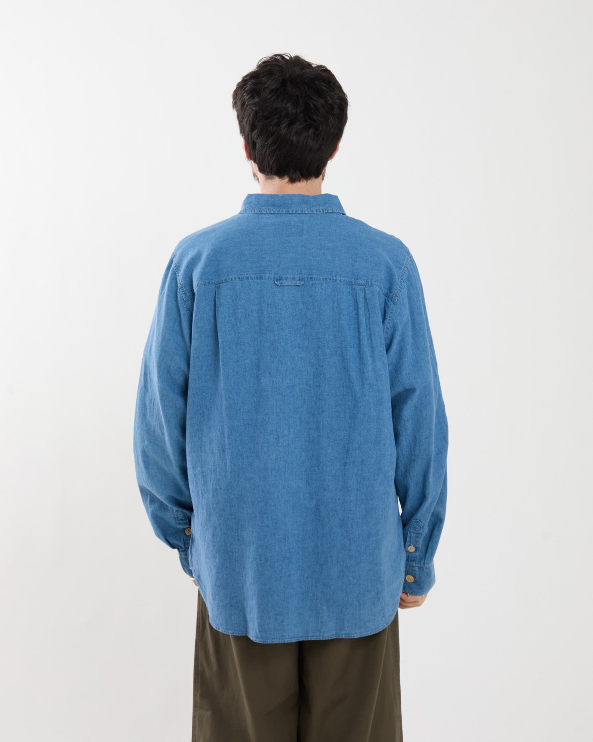EASY FIT SHIRT