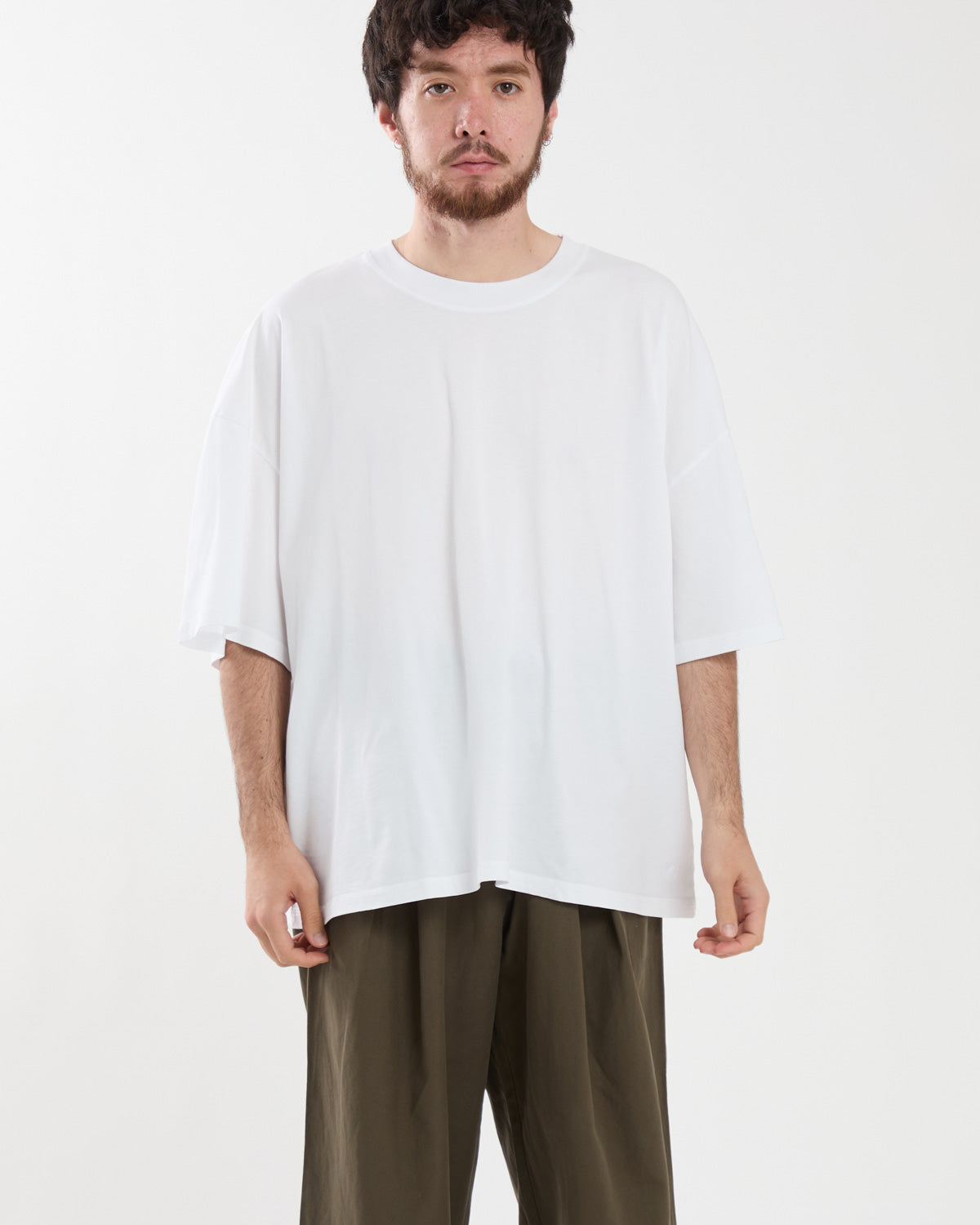 OVERSIZED T-SHIRT