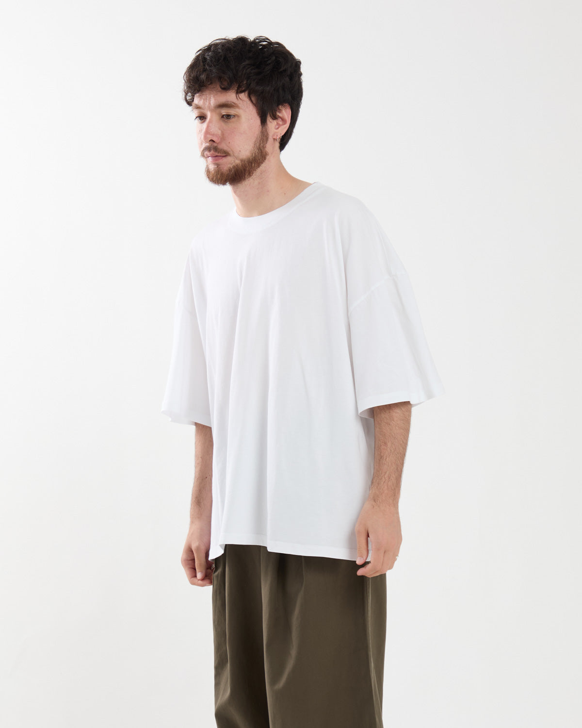 OVERSIZED T-SHIRT