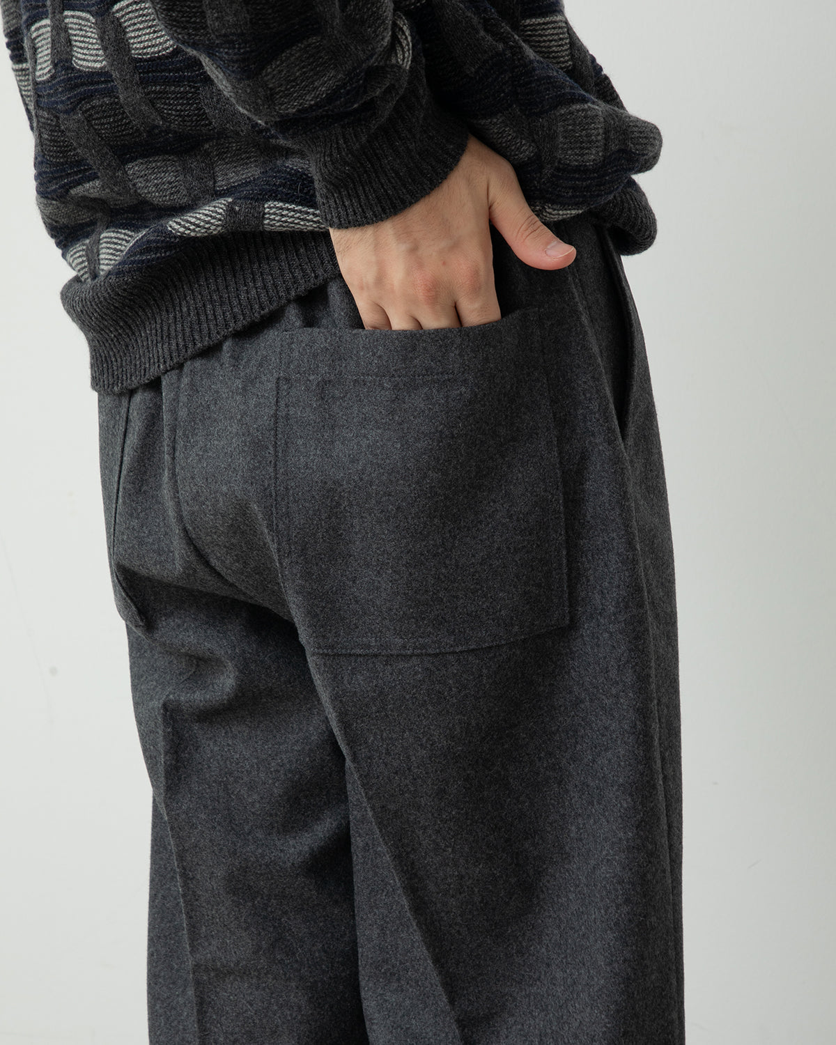 EASY TAPERED PANTS