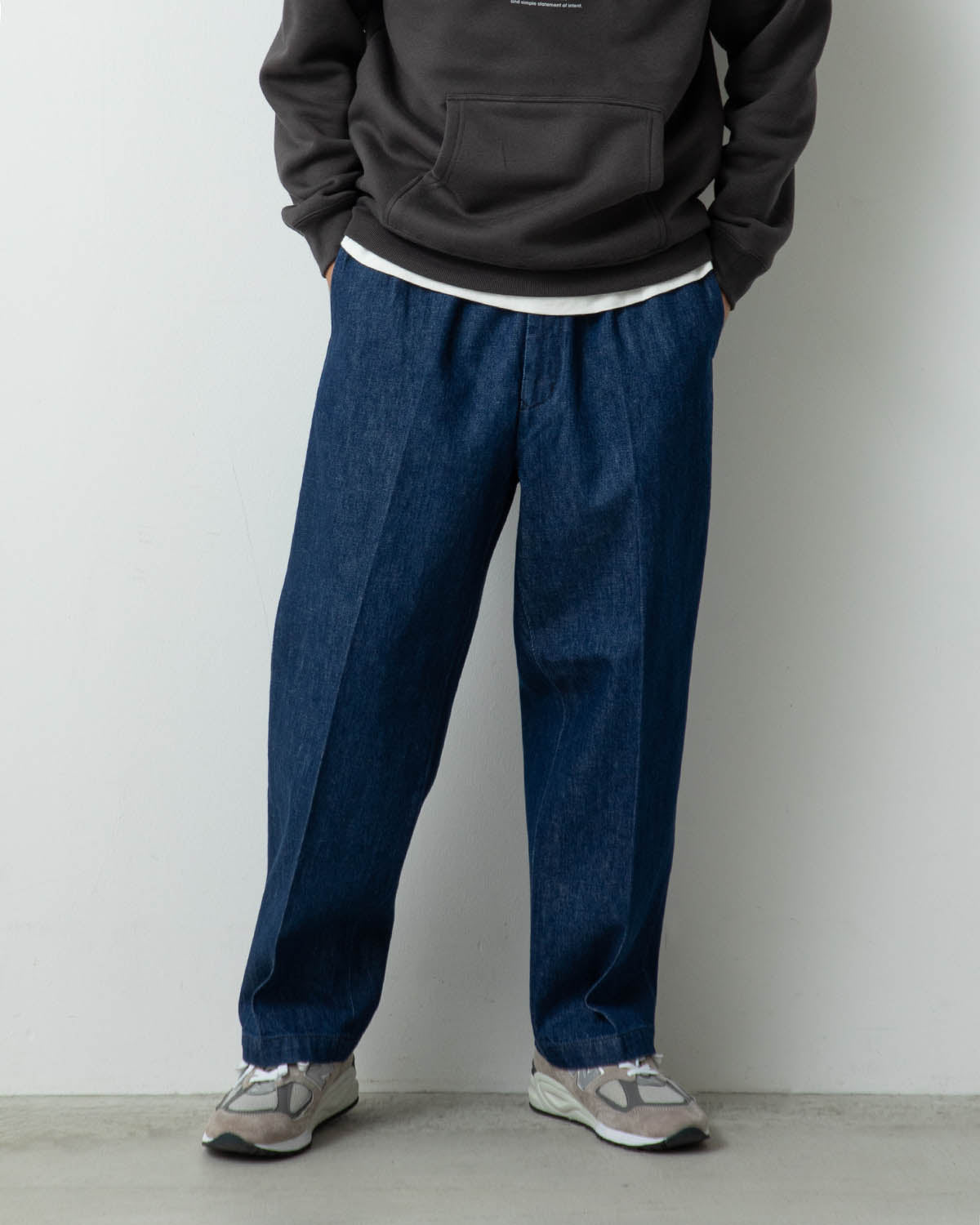 EASY WIDE TAPERED PANTS