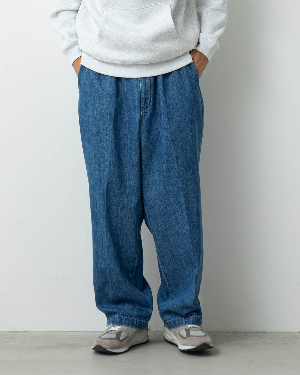 EASY WIDE TAPERED PANTS