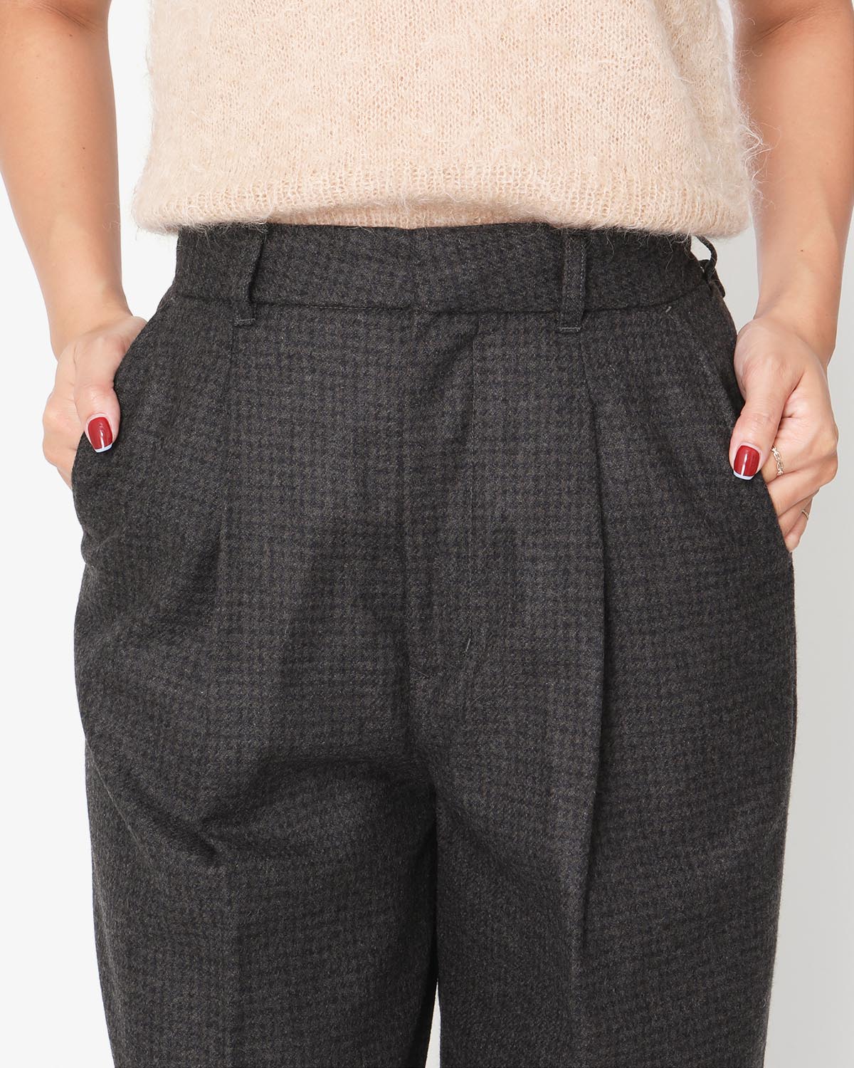 ONE TUCK SIDE ADJUSTABLE PANTS (WOMEN'S)