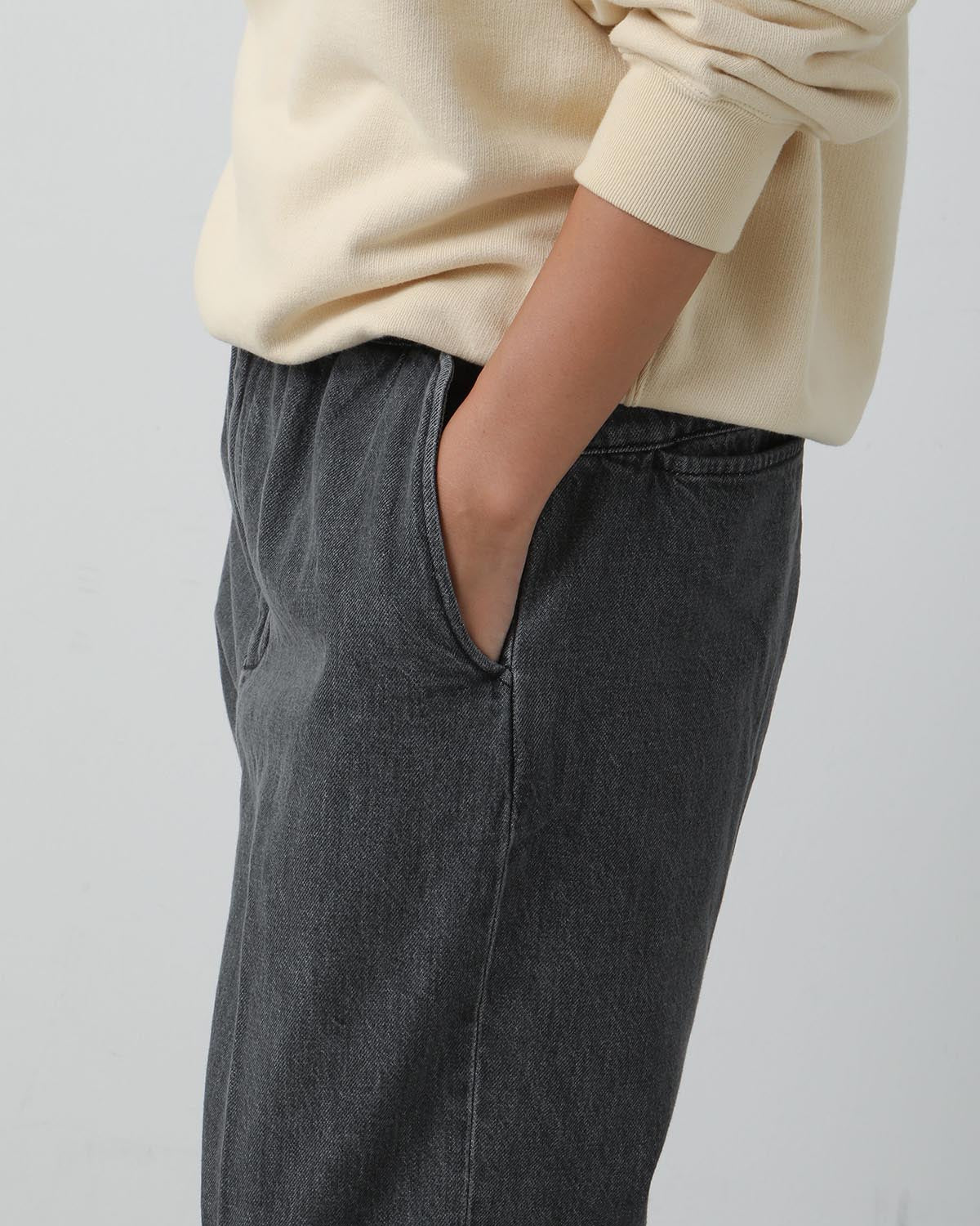 EASY WIDE TAPERED PANTS (WOMEN'S)