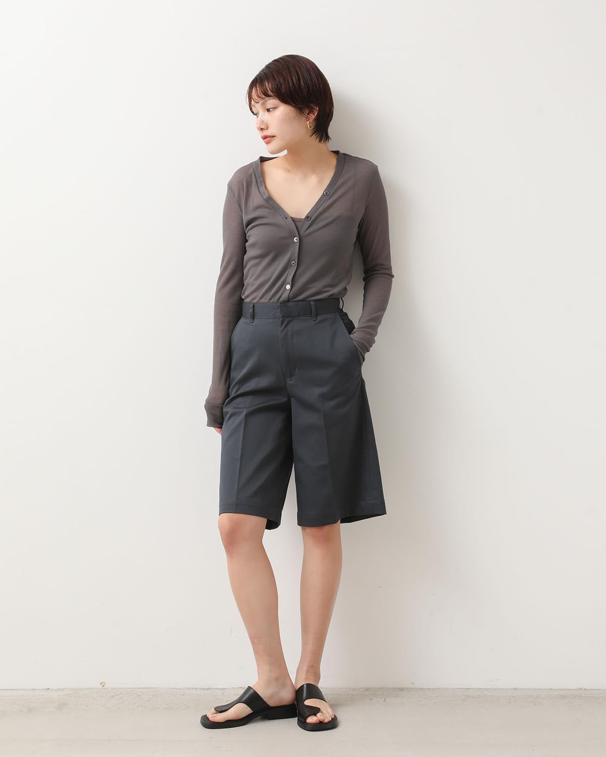 NO TUCK WIDE SHORTS (WOMEN'S)