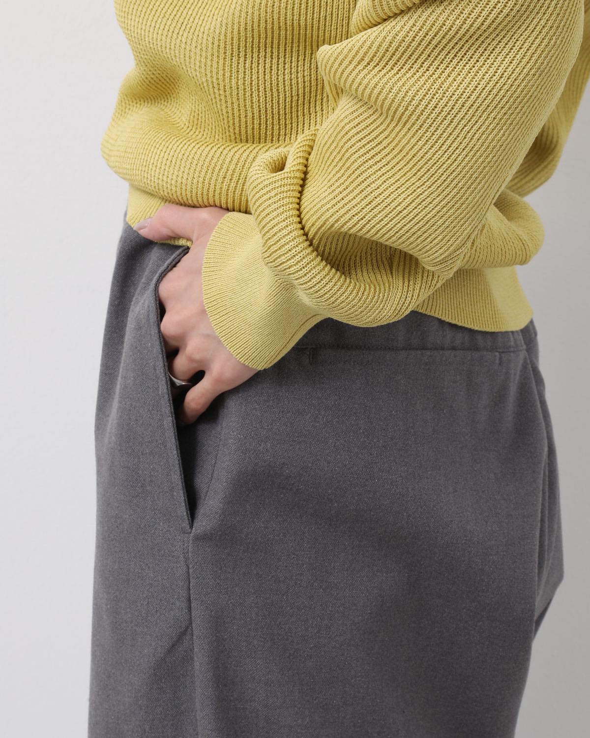 EASY WIDE TAPERED SLACKS (WOMEN'S)