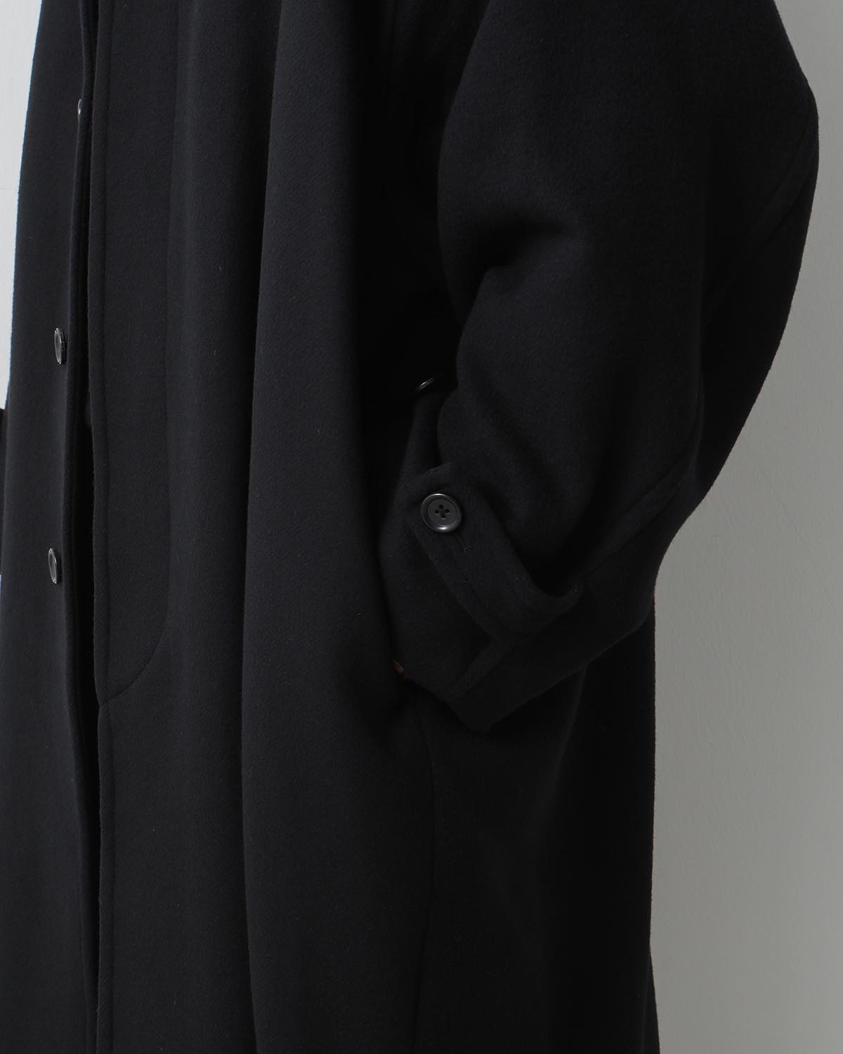 LIGHT MELTON OVERSIZED COAT