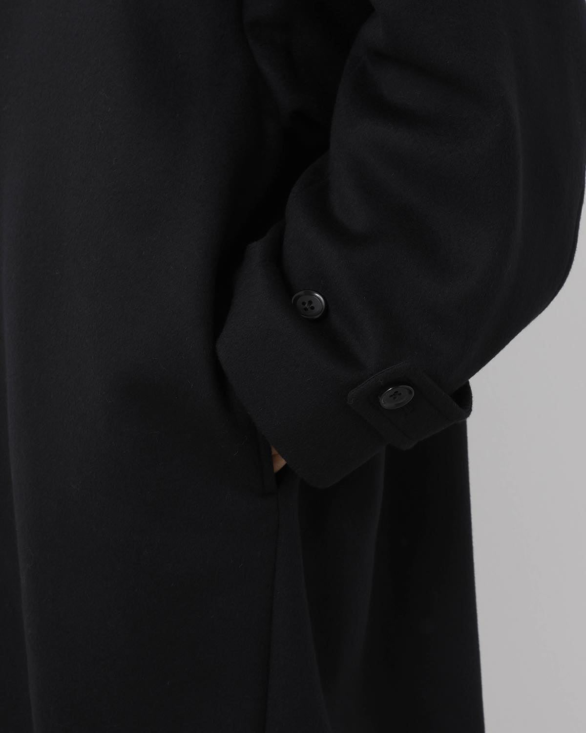 LIGHT MELTON OVERSIZED COAT