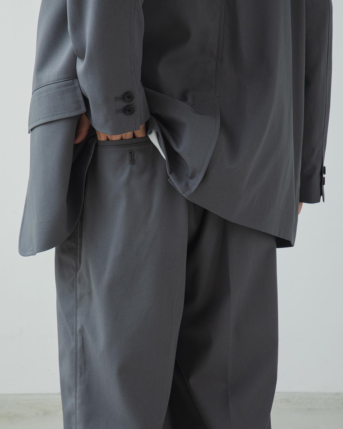 WOOLY COTTON TWILL WIDE TAPERED SLACKS