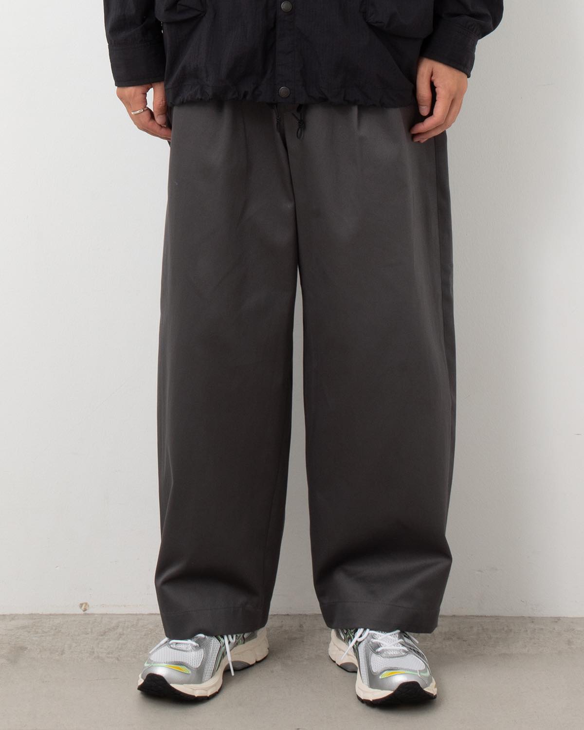 WESTPOINT CHINO WIDE TAPERED TROUSERS