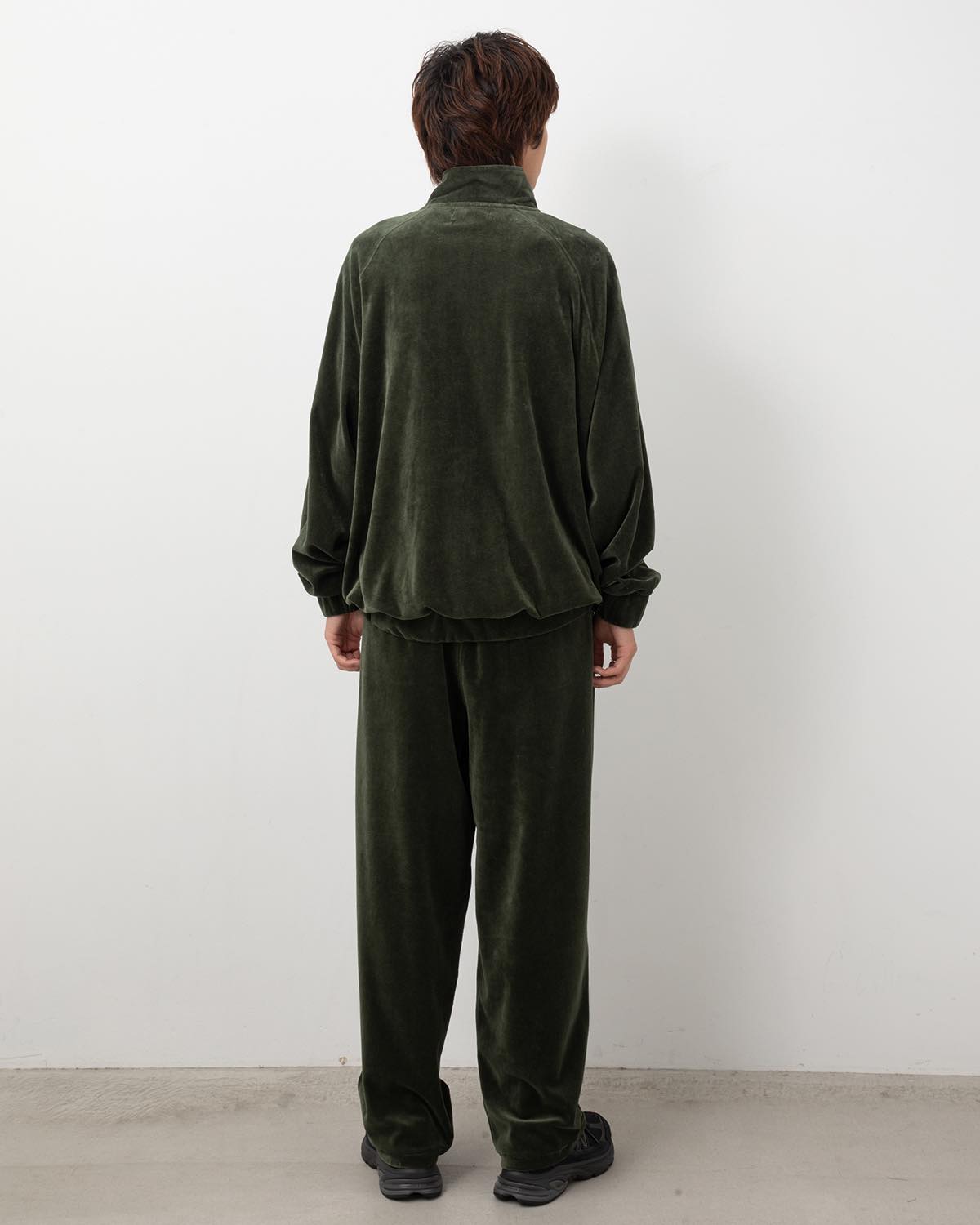 COMPACT VELOUR EASY PANTS