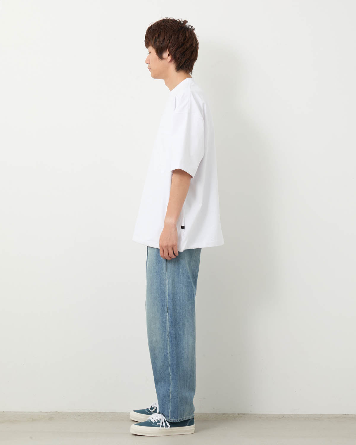SELVAGE DENIM TWO TUCK TAPERED PANTS