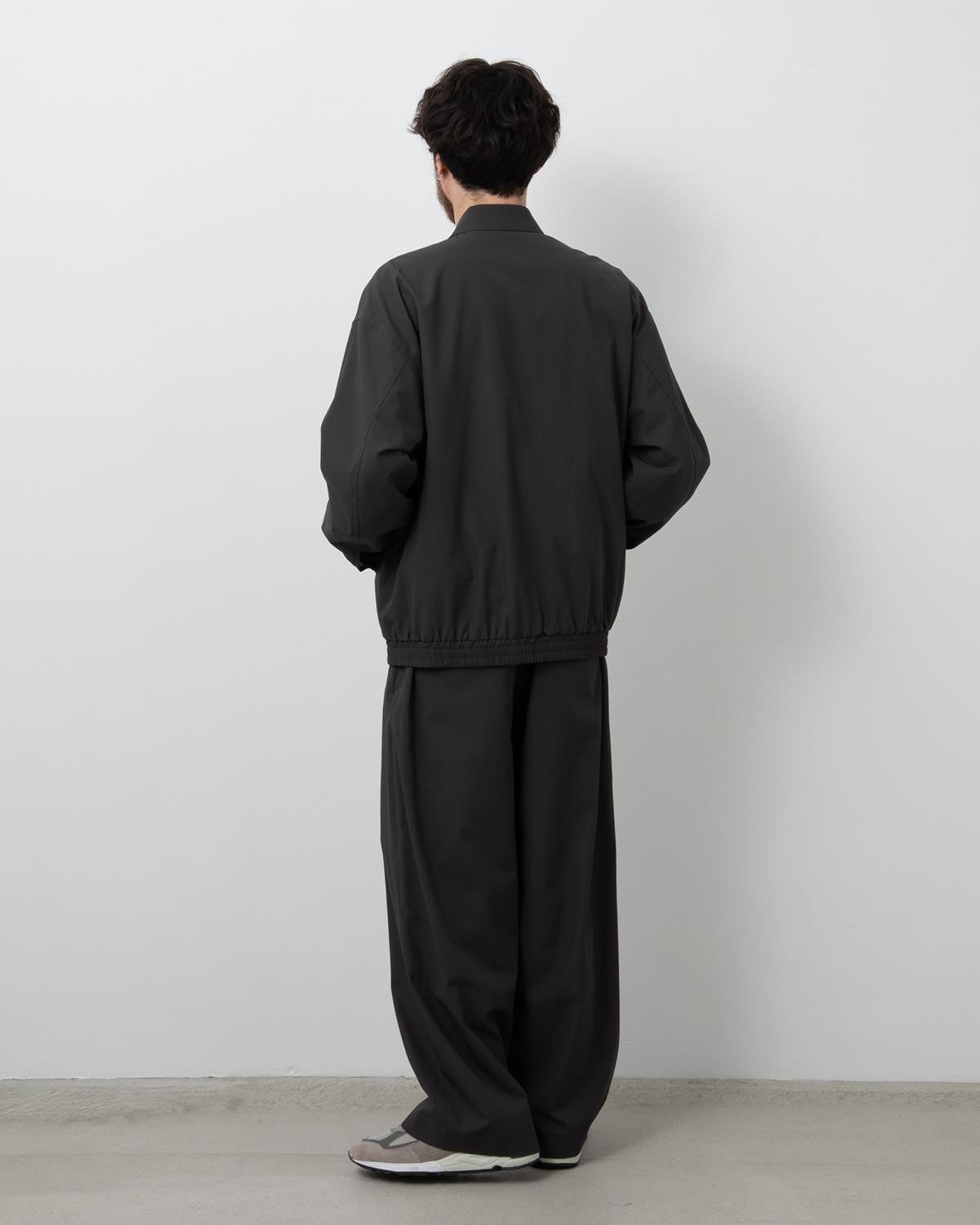 BRUSHED COTTON GABARDINE WIDE STRAIGHT PANTS