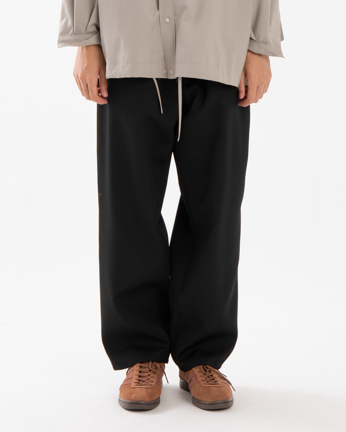 SCALE OFF WOOL WIDE TAPERED CHEF PANTS