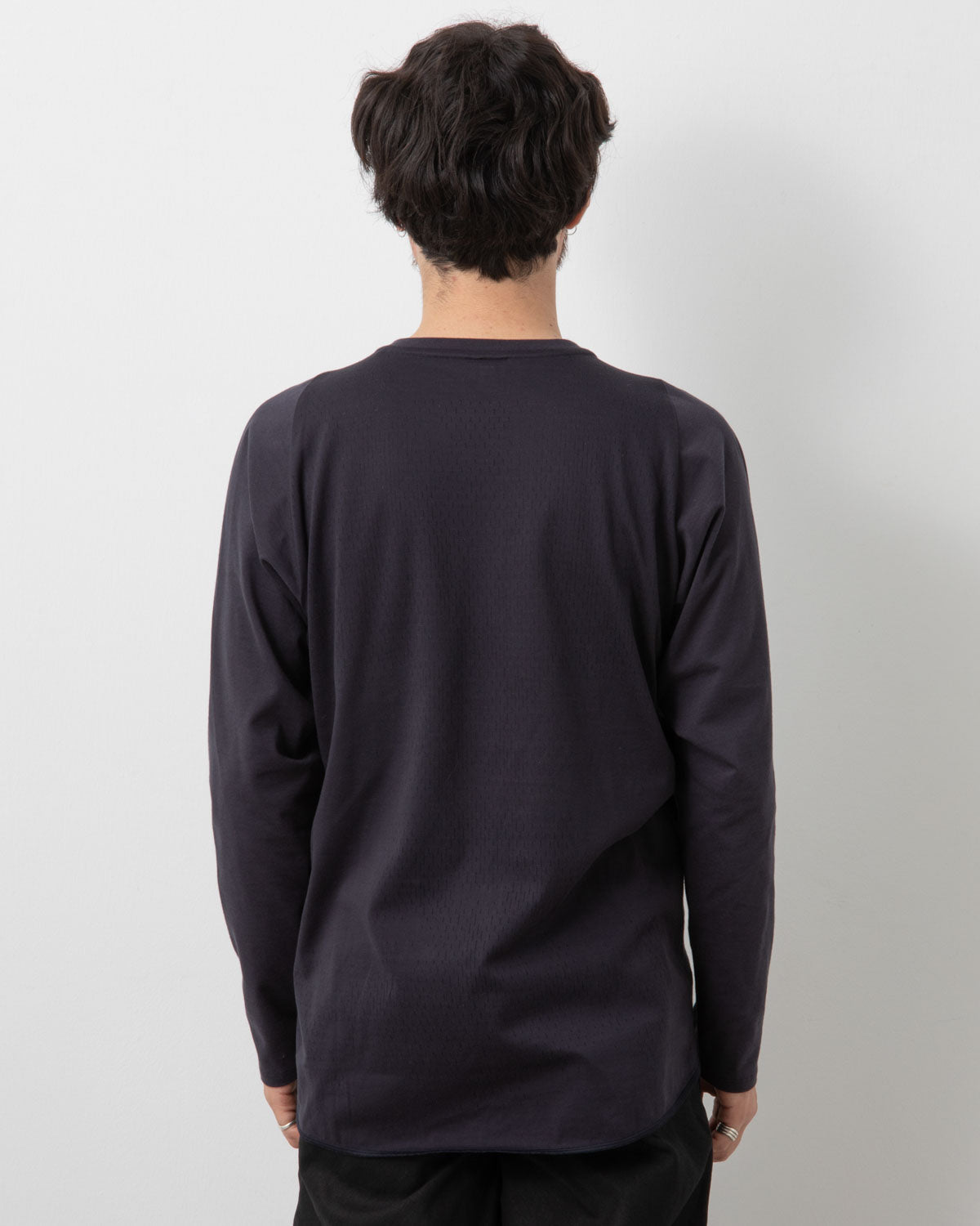 PANELED MESH L/S TOP