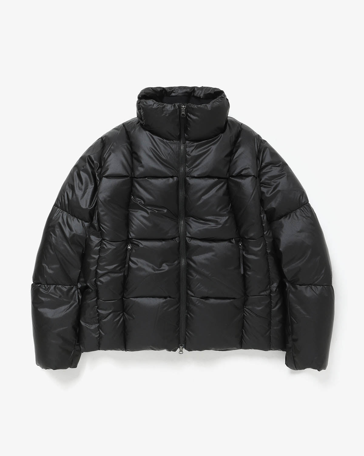 THREE-DIMENSIONAL DOWN JACKET