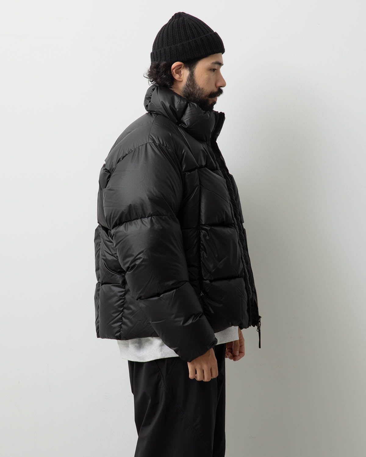 THREE-DIMENSIONAL DOWN JACKET