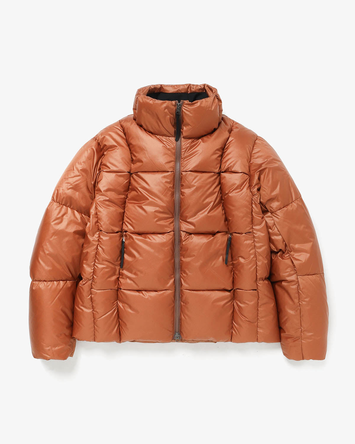 THREE-DIMENSIONAL DOWN JACKET