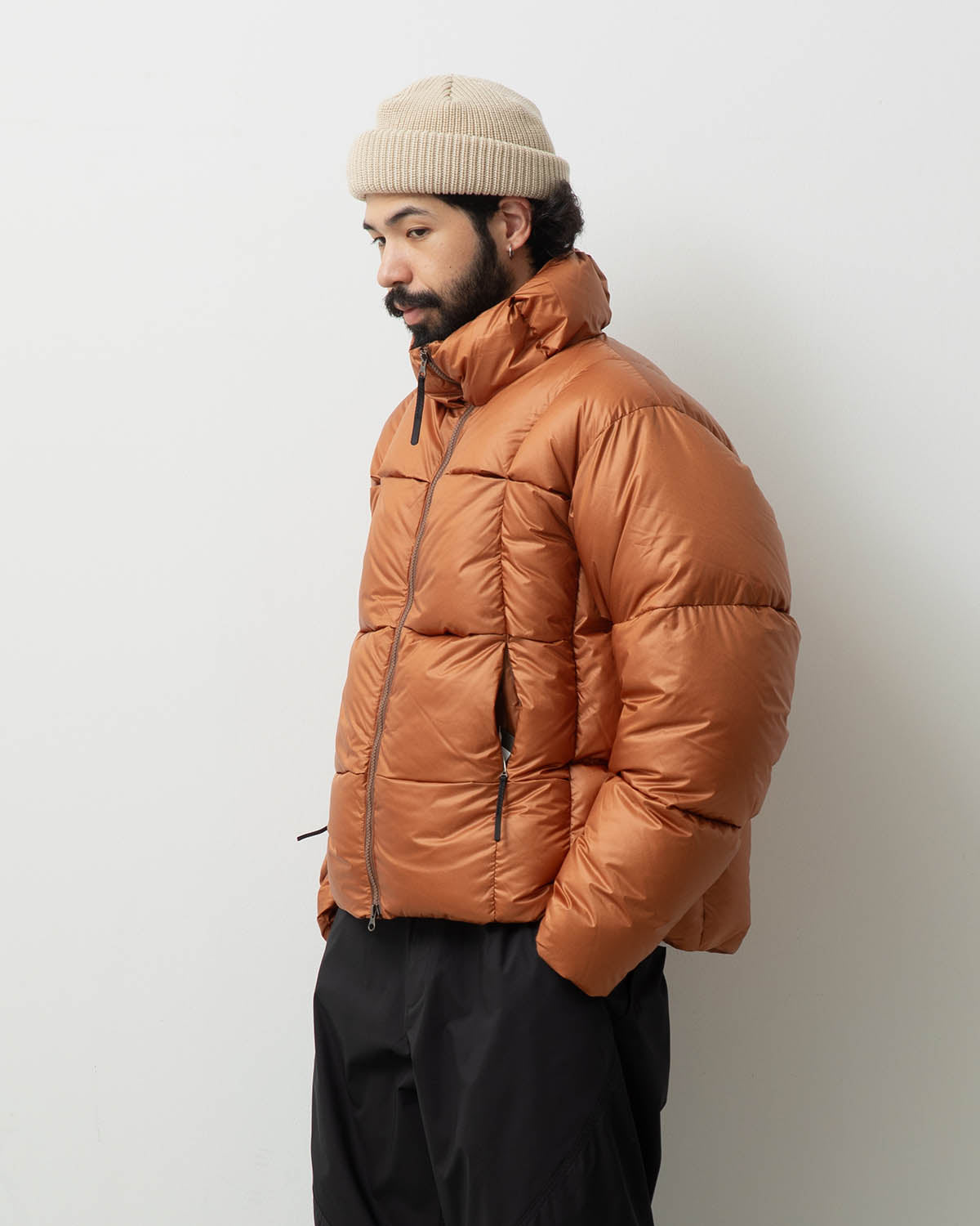 THREE-DIMENSIONAL DOWN JACKET